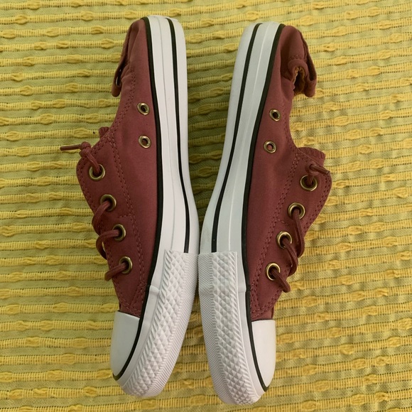 NWOT Women’s Converse All Star size 9 - Picture 4 of 8